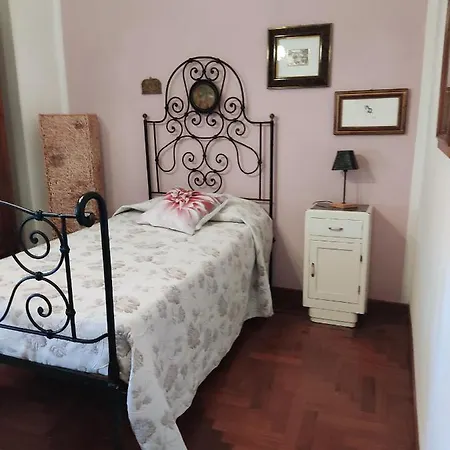La Bouganville E Il Gelsomino Апартаменты Пьетразанта