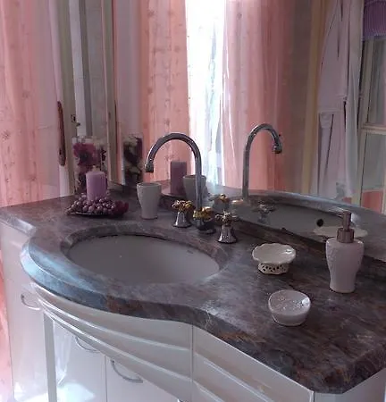 La Bouganville E Il Gelsomino * Pietrasanta